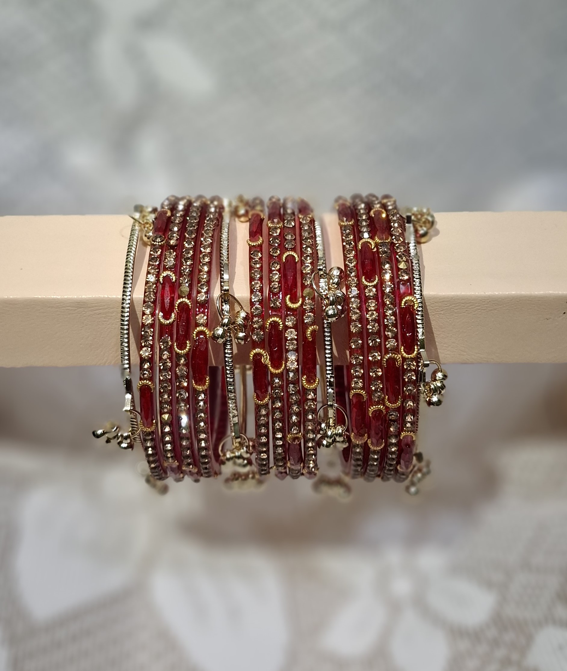 Royal 16Pcs Combo: 1 Dozen Dadi Ma & 4Pcs Kashmir Bangles
