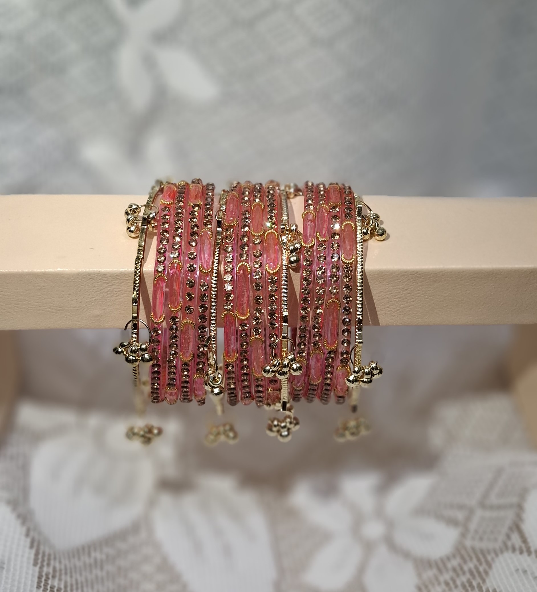 Premium 16Pcs Bangle Set (1 Dozen Dadi Ma & 4Pcs Kashmir)