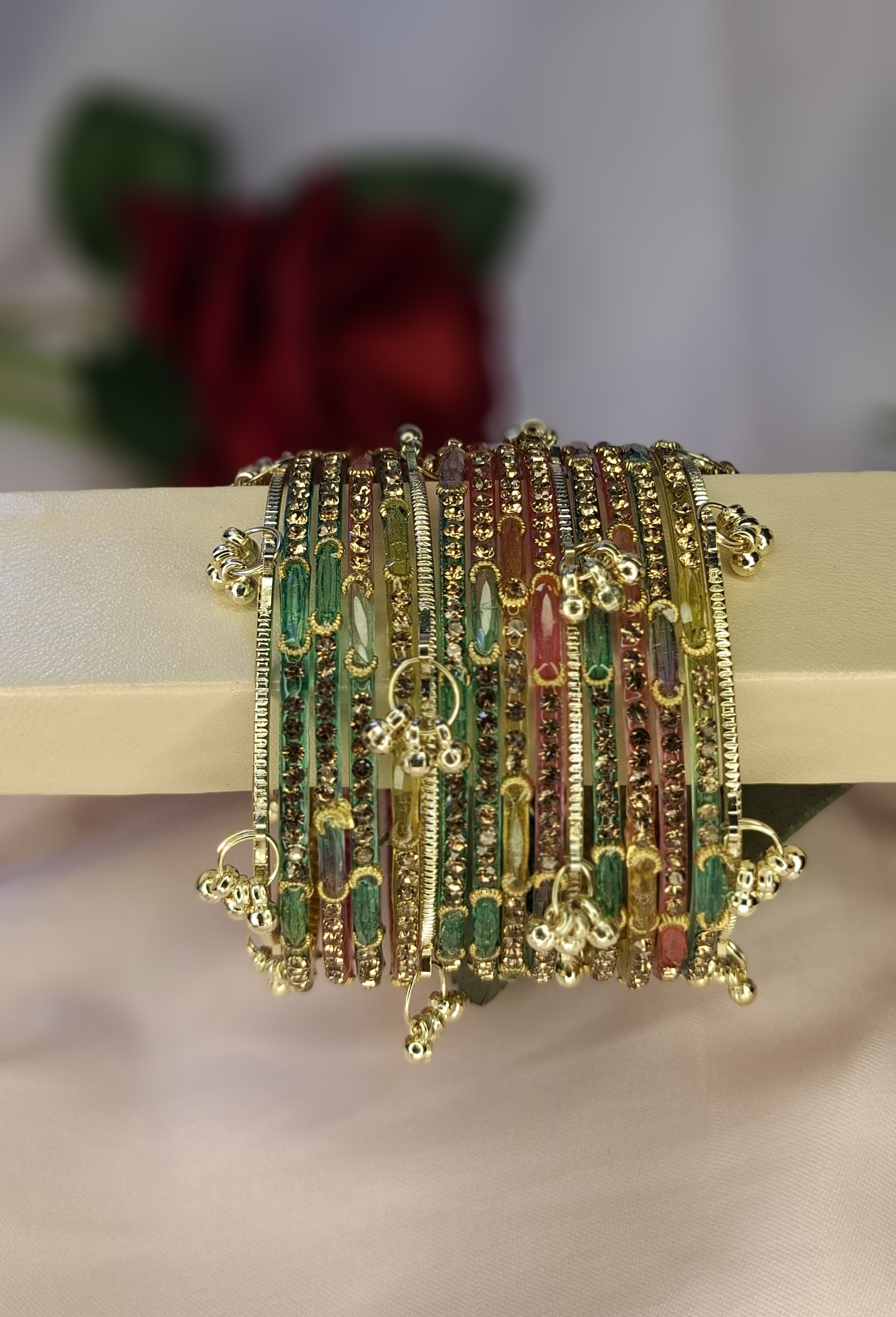 Premium 16Pcs Bangle Set (1 Dozen Dadi Ma & 4Pcs Kashmir)